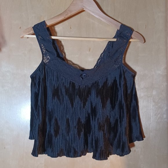ILUSION VINTAGE 2PC Black Camisole and Shorts Set_Size Medium - Picture 2 of 10